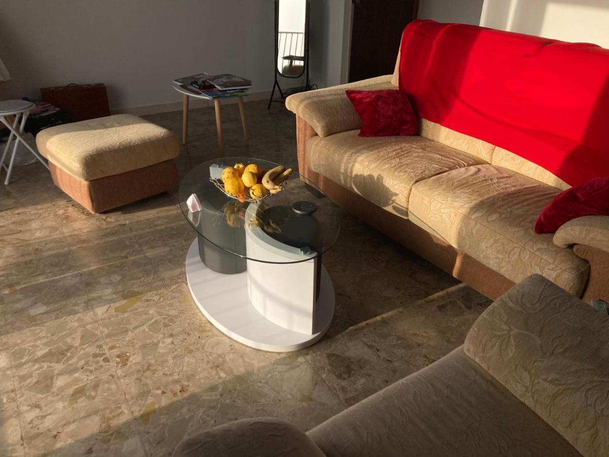 Mountain View & Sea View Location Chambre Individual 1 Sur 3 Chambres Dispo Avec Climes Mais Salle De Bain Et Salon En Commune باستيا المظهر الخارجي الصورة